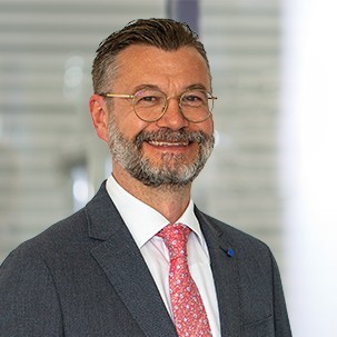 Holger Tiemann
