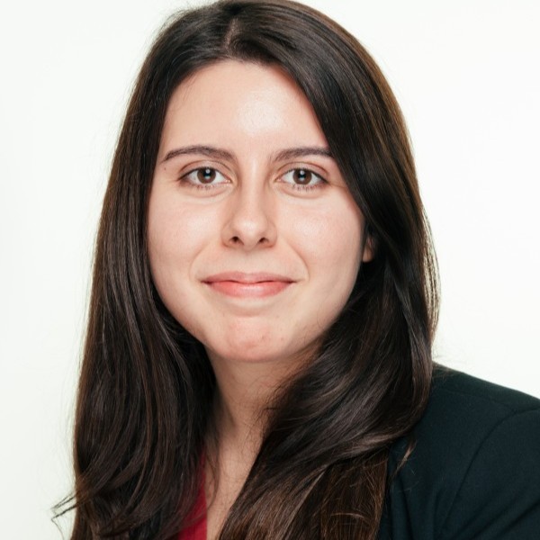 Patricia Oliveira