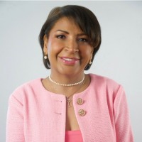 Sandra Velasquez