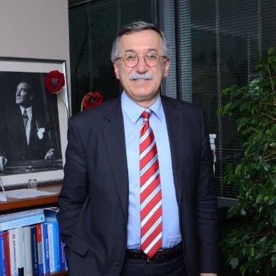 Dr. Mustafa Kocak