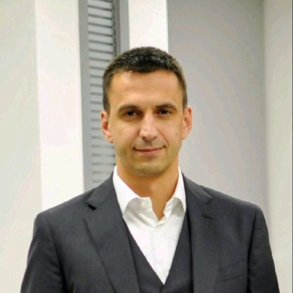 Nikola Subotić