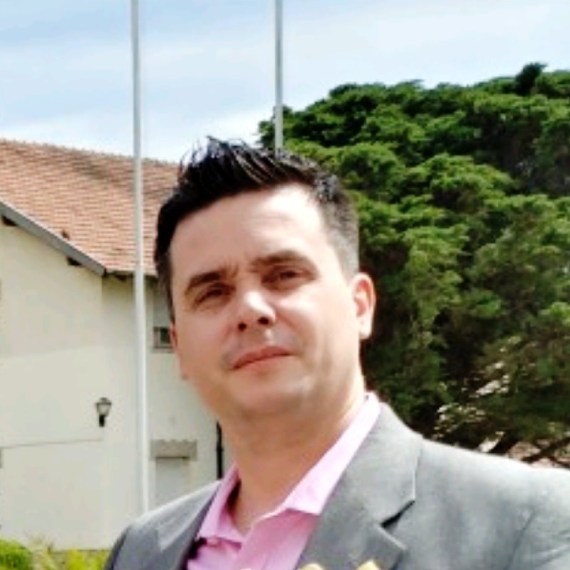 Julio Gabriel Theaux