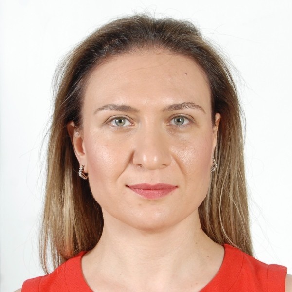 Adrine Ayvazyan