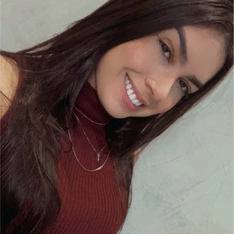 Marcella Santos