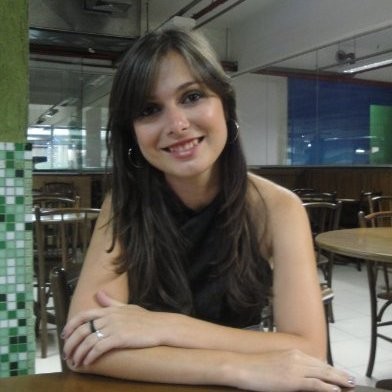 Paula De Oliveira