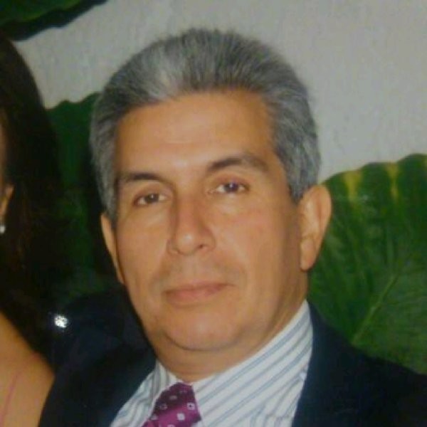 Ernesto Hernandez