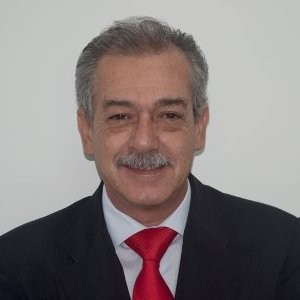Luis Arturo Rosales King