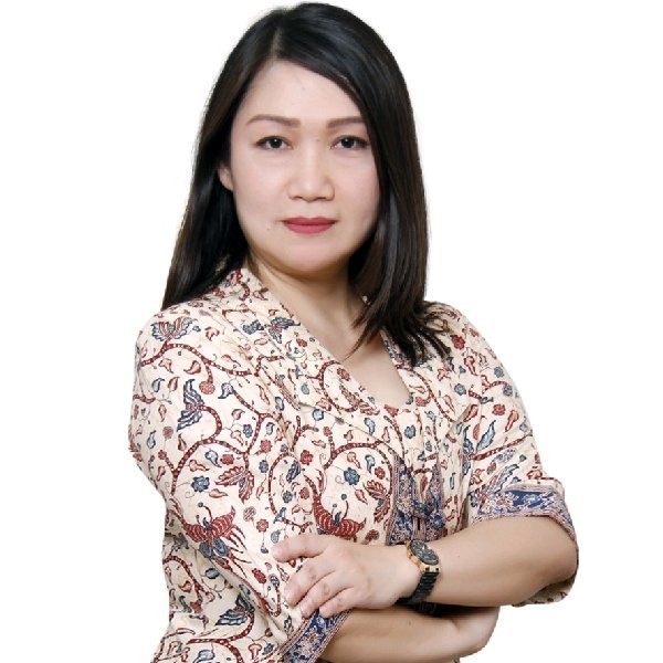 Lucy Susanto