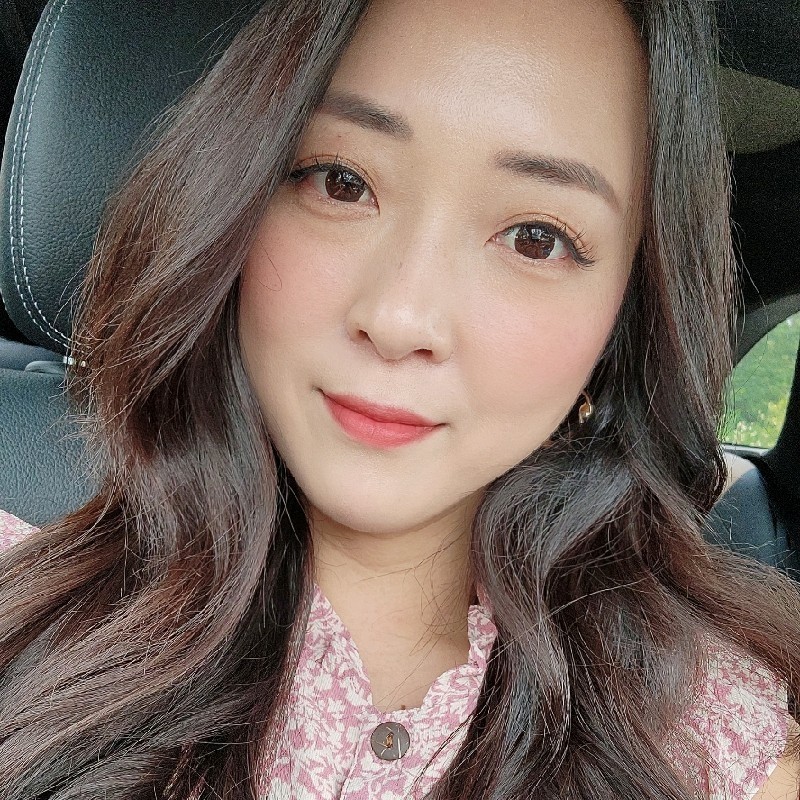 Erica Yoo
