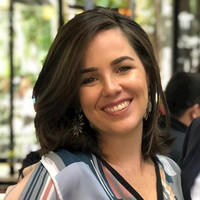 Claudia Bitelli Medeiros