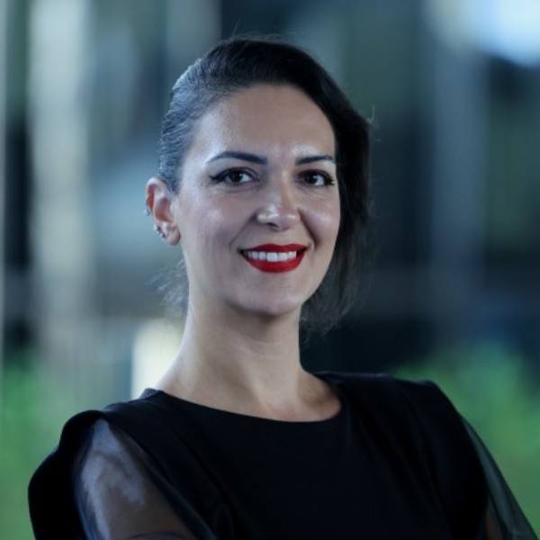 Neval Pınar Yılmaz Şafak