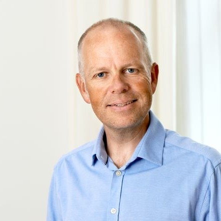 Hans Arnbjerg, PMO King, Chairman of the board, E-MBA