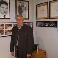 Dr. Luis J. Molina Pineiro