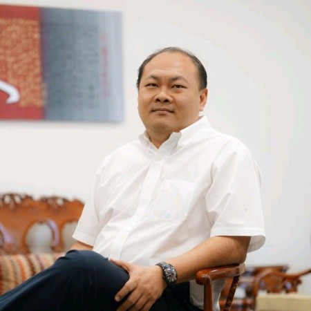 Roy Tan