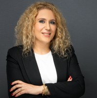Nadine Zein    نادين زين