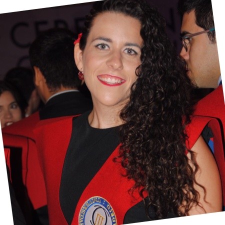 María Santana Águila