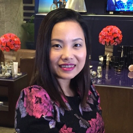 Hong Oanh Nguyen