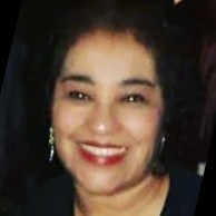 Adriana Vicente Ferreira