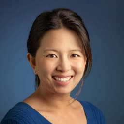 Jennifer Huang Gil