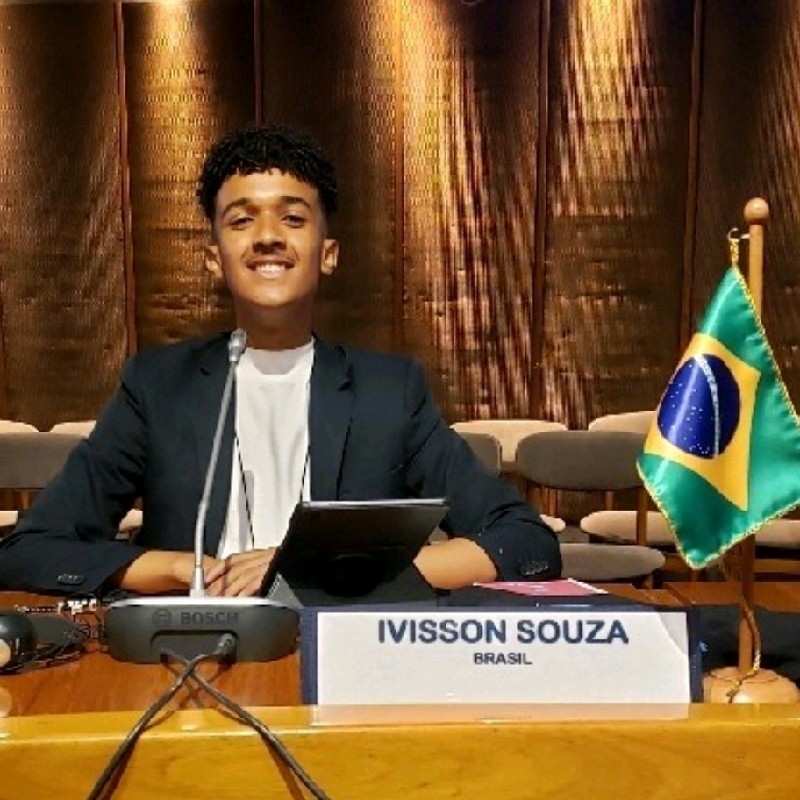 Ivisson Souza Ribeiro