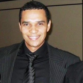 Fábio Santos Ferreira