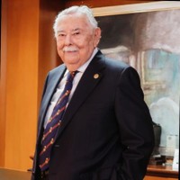 Dr. Esteban Quirola Figueroa