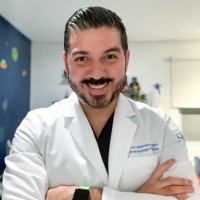 Dr. Oscar Maldonado.
