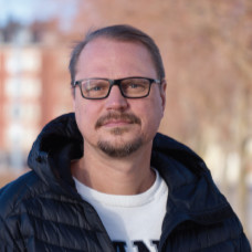 Peter Lindström