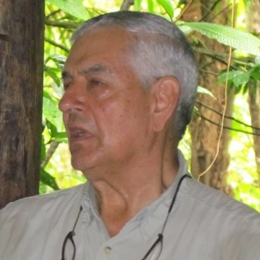 j. Alberto Quintana