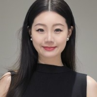 Vivian Xi