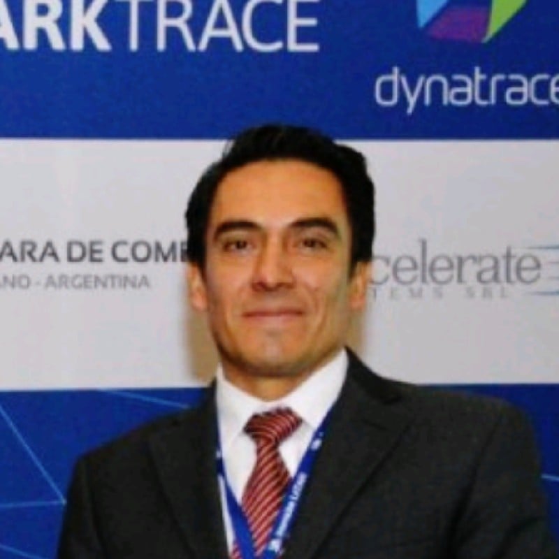 Mauricio Castaños