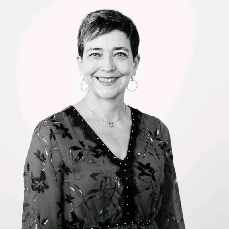 Elisabeth Choteau